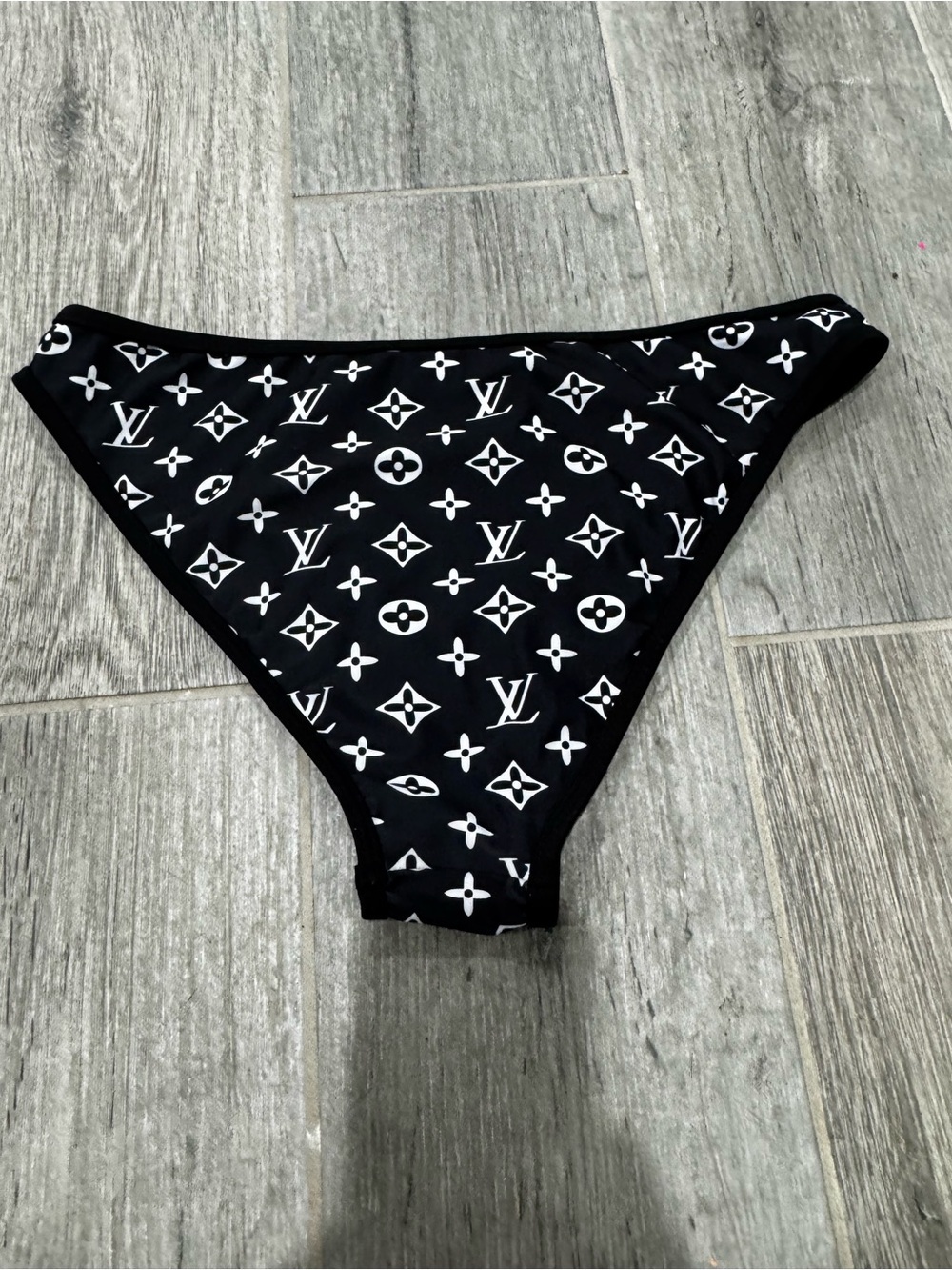 LOUIS VUITTON Women’s Graphic Monogram Low Rise Classy Swim Bikini Bottoms 46/XL - Picture 5 of 7